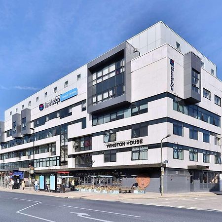 Travelodge London Finchley 外观 照片
