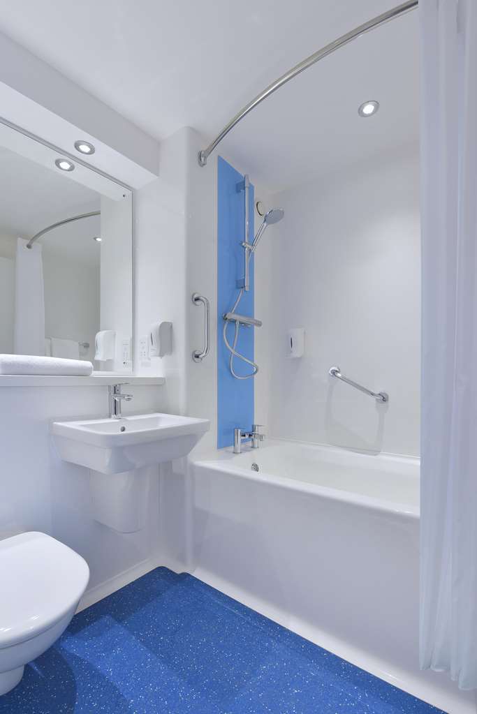 Travelodge London Finchley 客房 照片